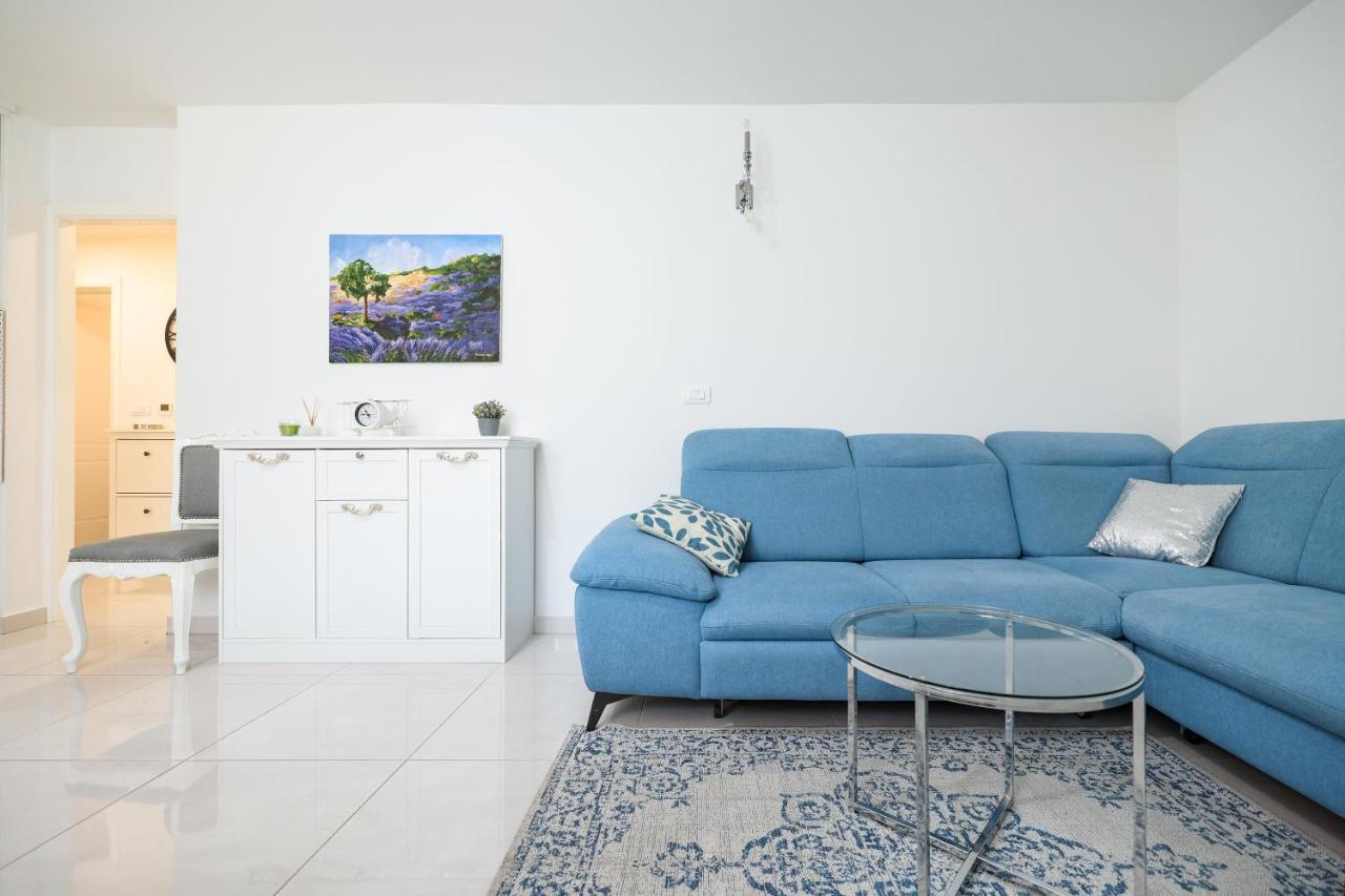 Two Bedroom Apartment With A Balcony Relja Ζαντάρ Εξωτερικό φωτογραφία