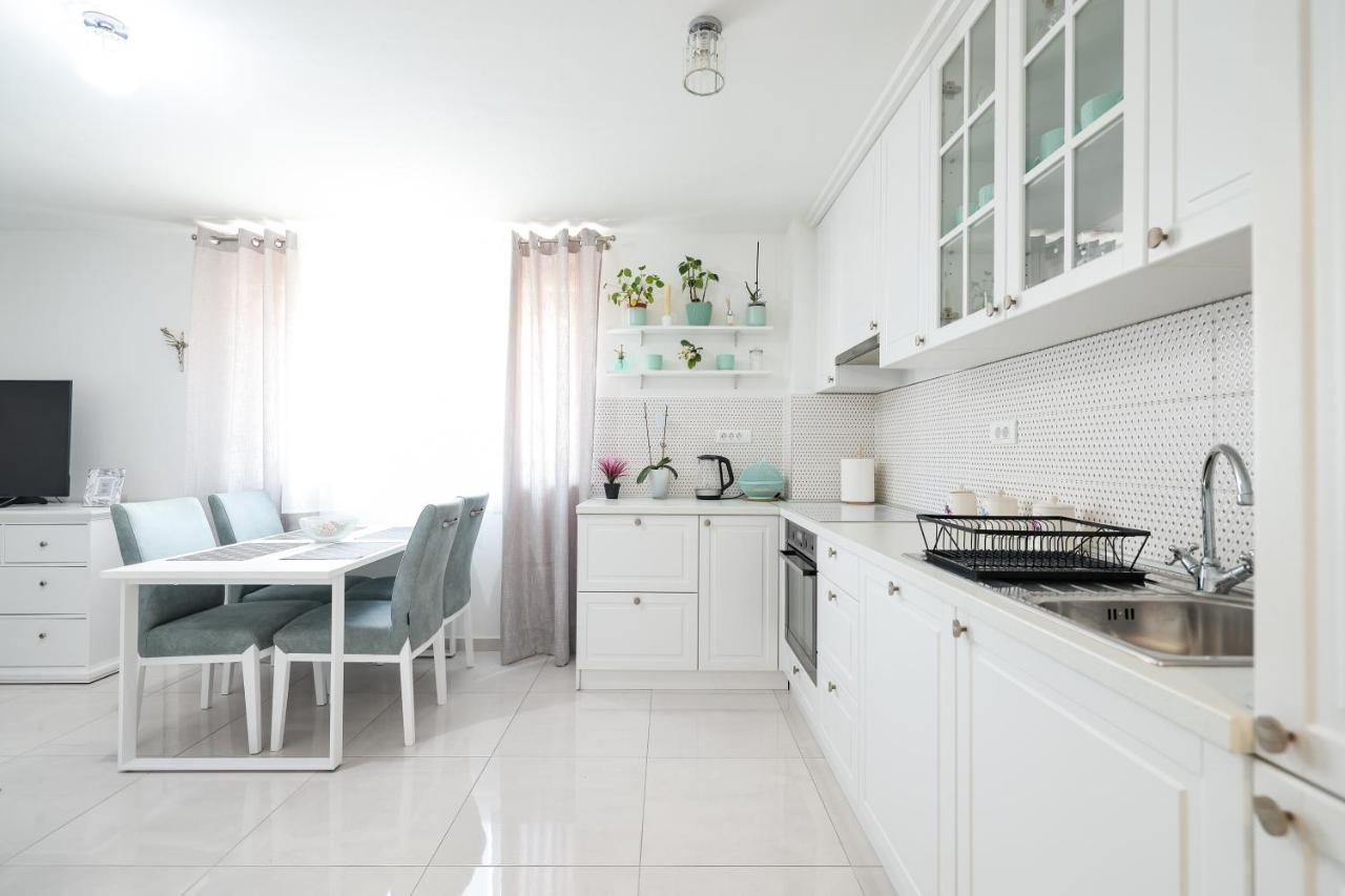 Two Bedroom Apartment With A Balcony Relja Ζαντάρ Εξωτερικό φωτογραφία
